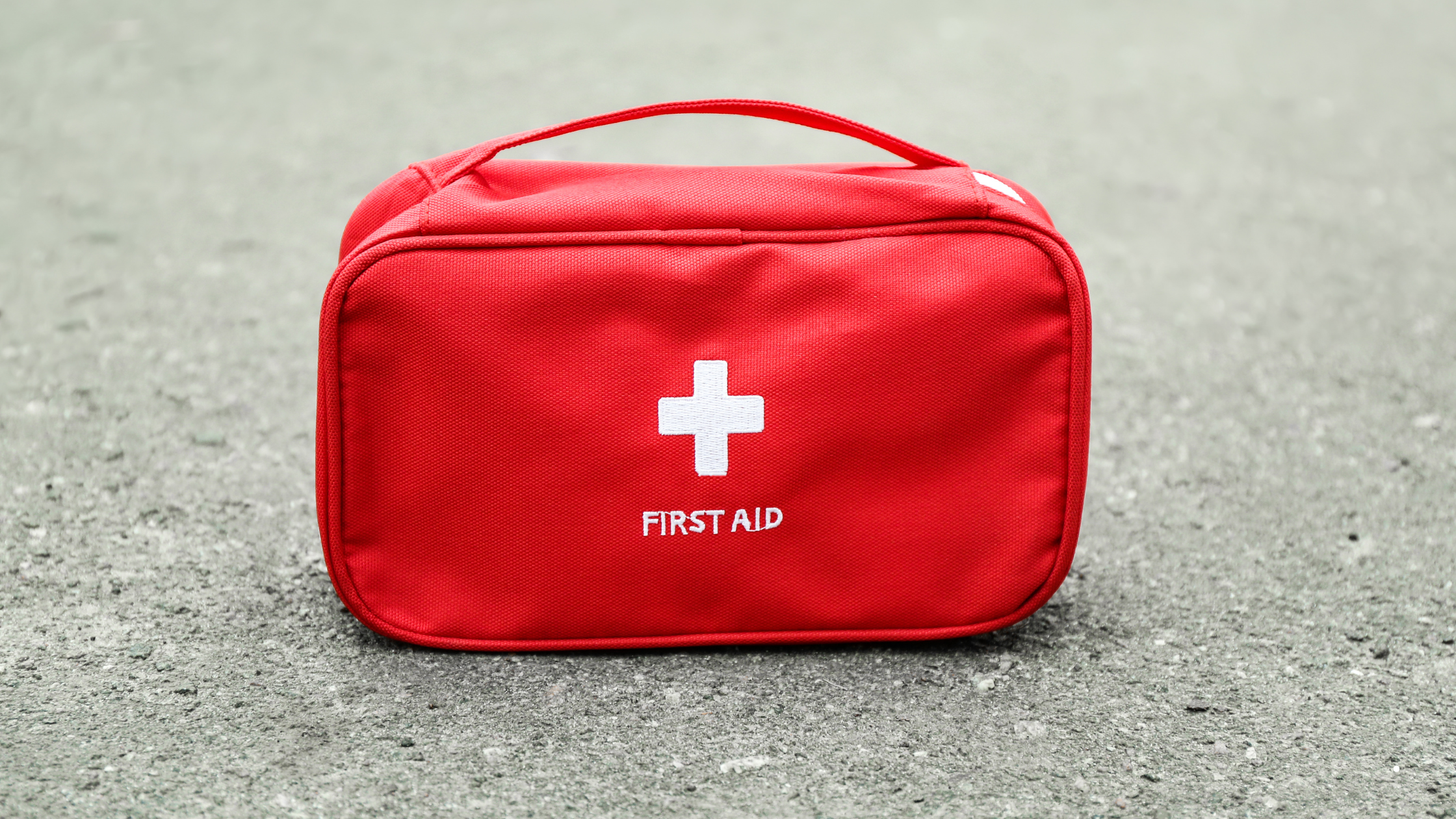 Best First Aid Kits for Outdoor Families